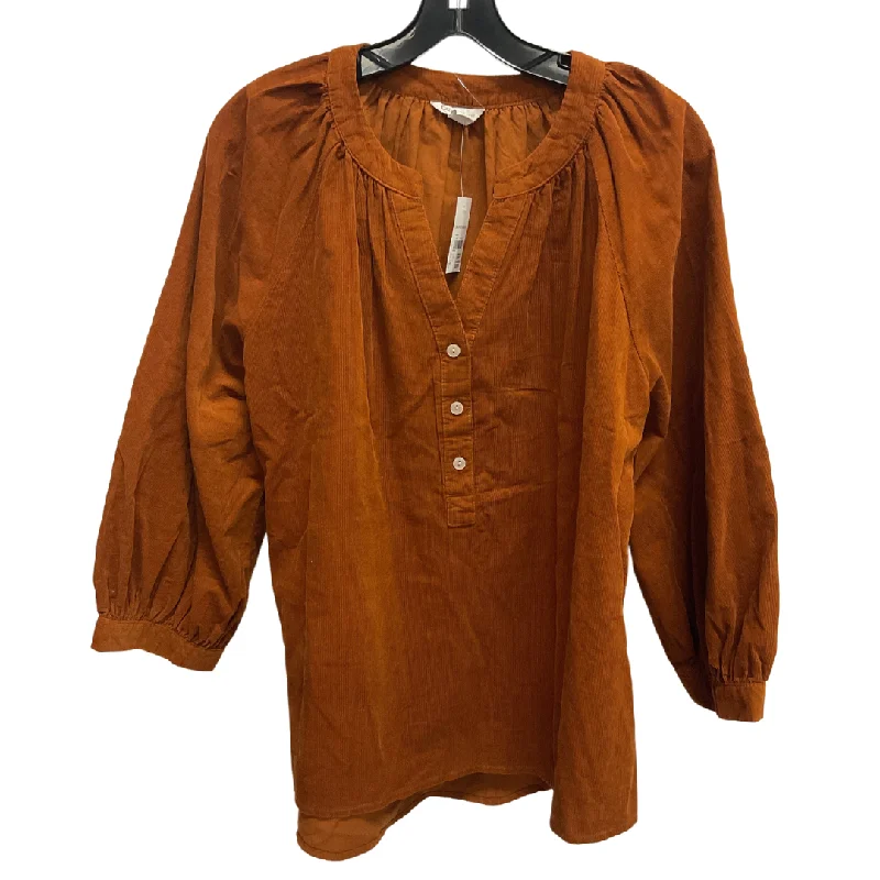 Top Long Sleeve By Cato In Brown, Size: L