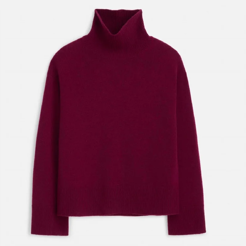 Cecile Turtleneck Sweater In Wine