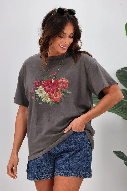 Shine On Label Flower Bunch Tee Charcoal