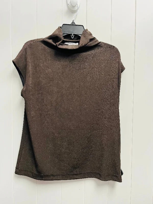 Top Short Sleeve By Chicos In Brown, Size: M